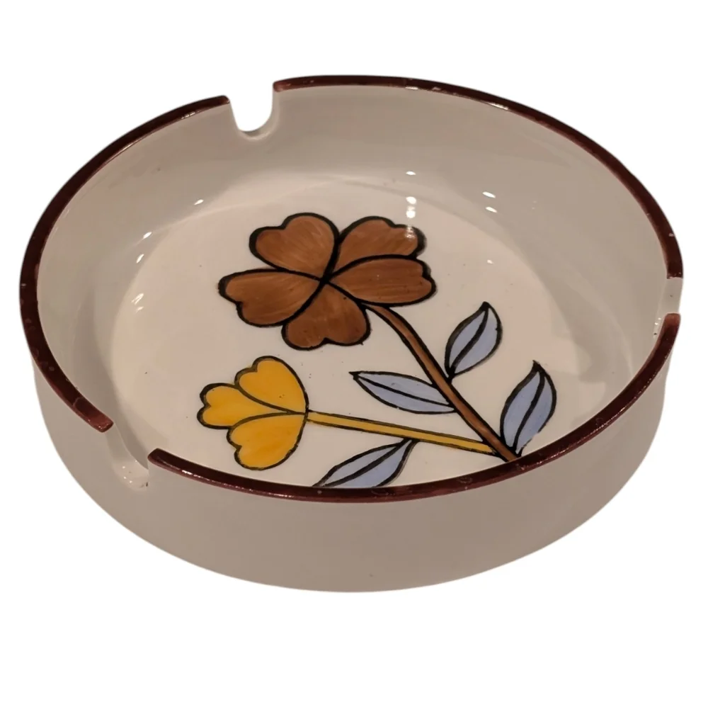 Vintage MCM hand painted flower power stoneware ashtray. 5